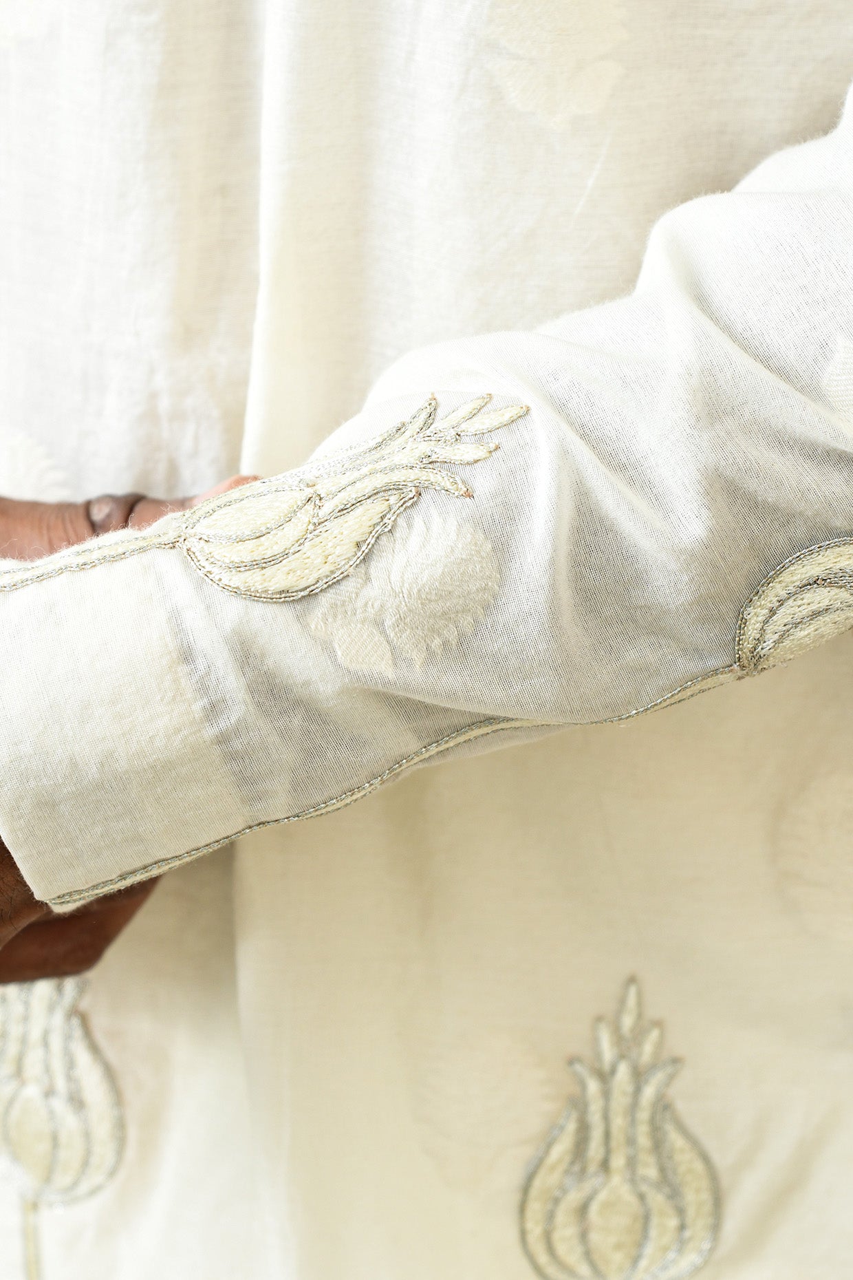 IVORY COTON JACQUARD mens kurta pajama with zari and thread work