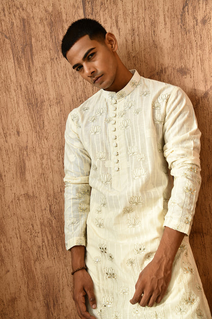 IVORY COTTON JACQUARD mens kurta pajama with zari work