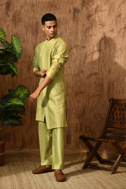 GREEN CHANDERI mens kurta pajama with zardozi